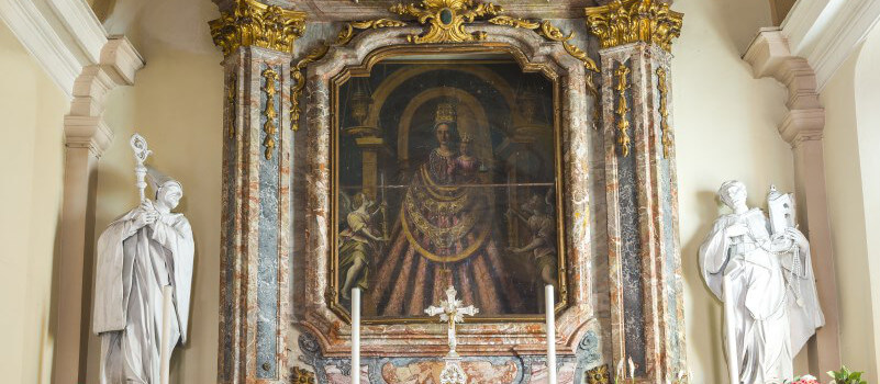 Sommaguggio Chiesa di Civenna Interno
